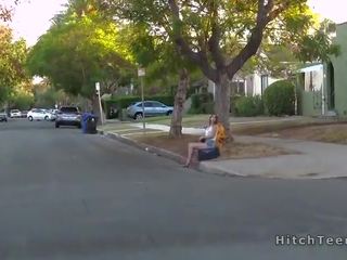 Thankful ब्लोंड टीन hitchhiker बेकार है अनजाना अनजानी शिश्न