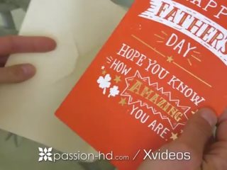 Passion-hd fathers araw titi supsupin gift may hakbang magkasintahan lana rhoades