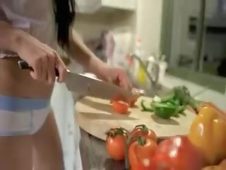 Unreal leguma în ei stramt vagin