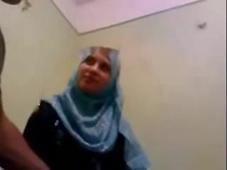 Baguhan dubai lustful hijab bata babae fucked sa bahay - desiscandal.xyz