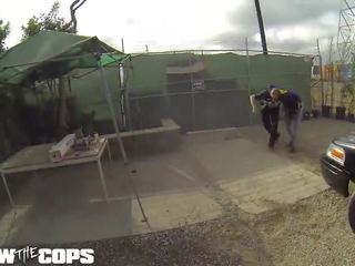 Skrūve the cops - nerātnas policists gurķiem visi vairāk kāts