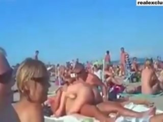 Публічний оголена пляж свінгер x номінальний фільм в літо 2015