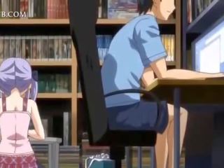 Sjenert anime dukke i apron jumping craving pikk i seng