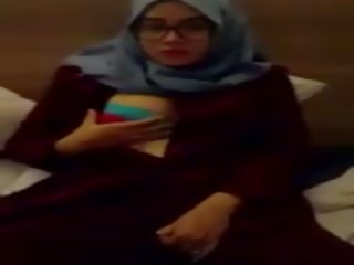 Hijab niñas solo masturbación mi niece, xxx película 76