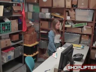 Shoplifting подруга брук bliss отримує трахкав