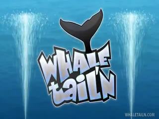 สวยงาม บลอนด์ แสดง whale tail