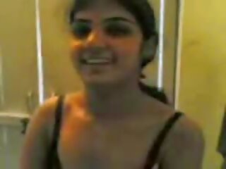 Fantastiskt desi cookie sujitha sexaposed