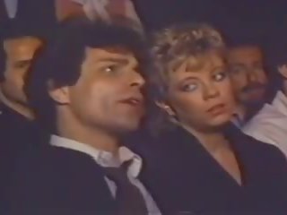 Burlexxx 1984: bezmaksas x čehi sekss video izstāde 8d