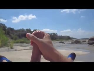 Papà sborra a il spiaggia