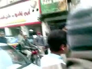 Teenager Fighting In Gulberg Lahore - Youtube